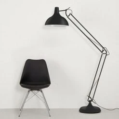 Home Sweet Home Job Stehleuchte Ø X H: 38 Cm X 1,8 M, Schwarz 10 Home Sweet Home Job Stehleuchte Ø X H: 38 Cm X 1,8 M, Schwarz -Beleuchtung 12 1994