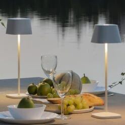 Konstsmide Akku-Tischleuchte Capri Weiß